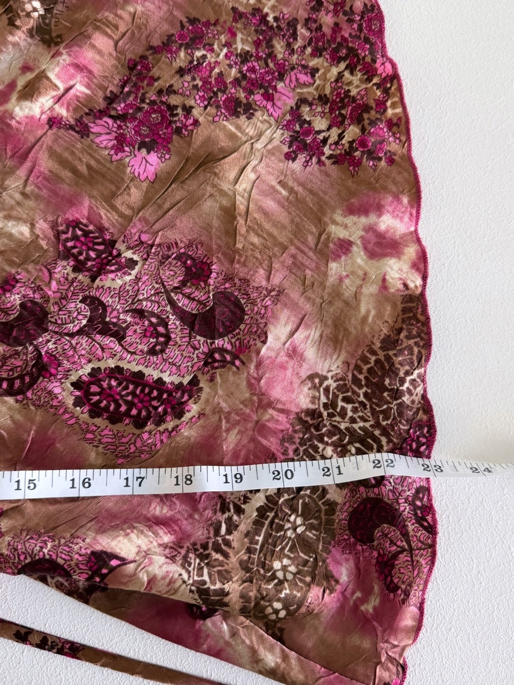 Vintage Paisley Satin Cami Top - Floral
Embellished - Picture 6 of 7